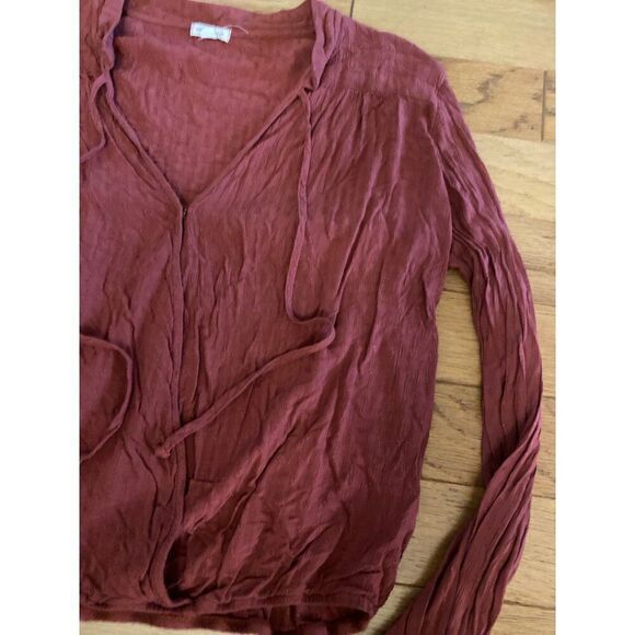 Mason & Belle Women's Rust Long Sleeve Crinkle v-neck rayon Blouse Size Large - Picture 3 of 8